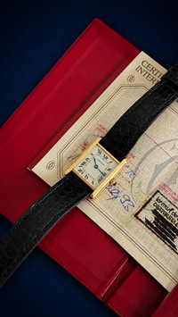 Cartier Tank Louis Cartier
Absolutes Full Set Umverpackung Verpackung Zertifikat